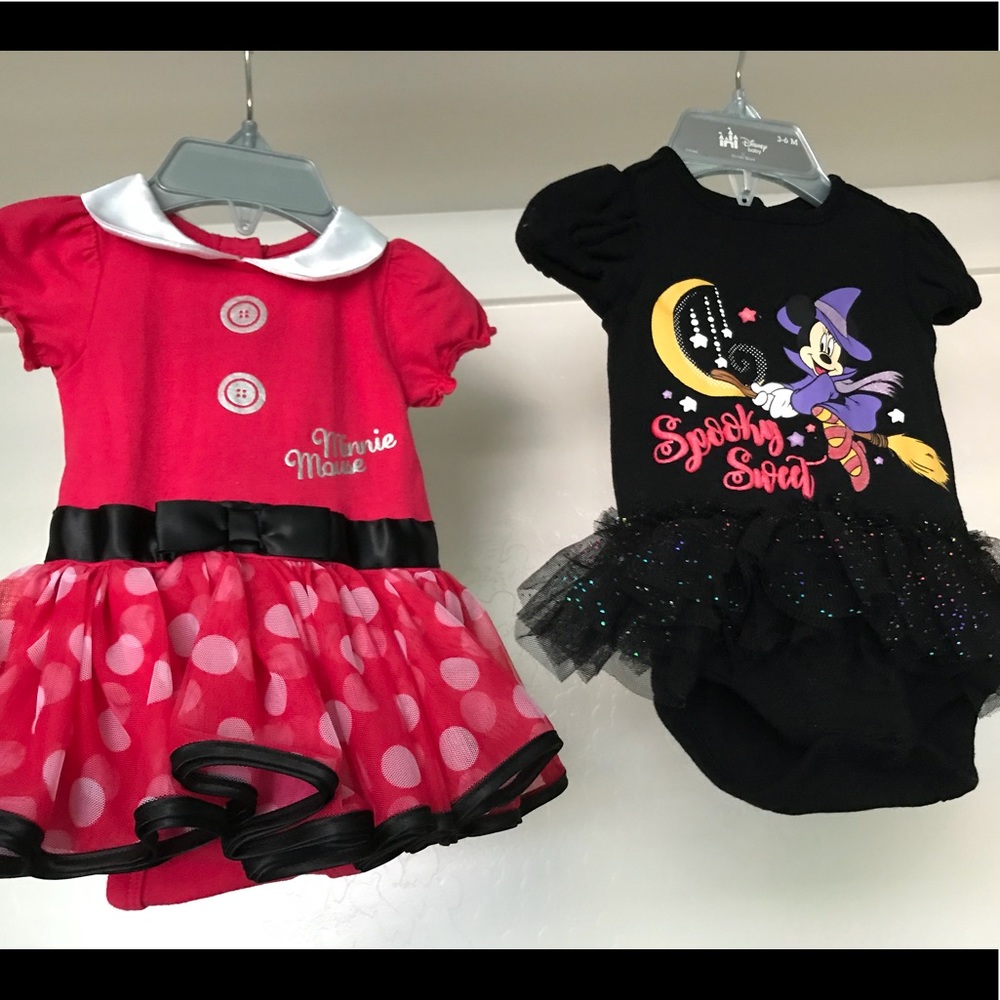 2 Minnie Mouse Outfits